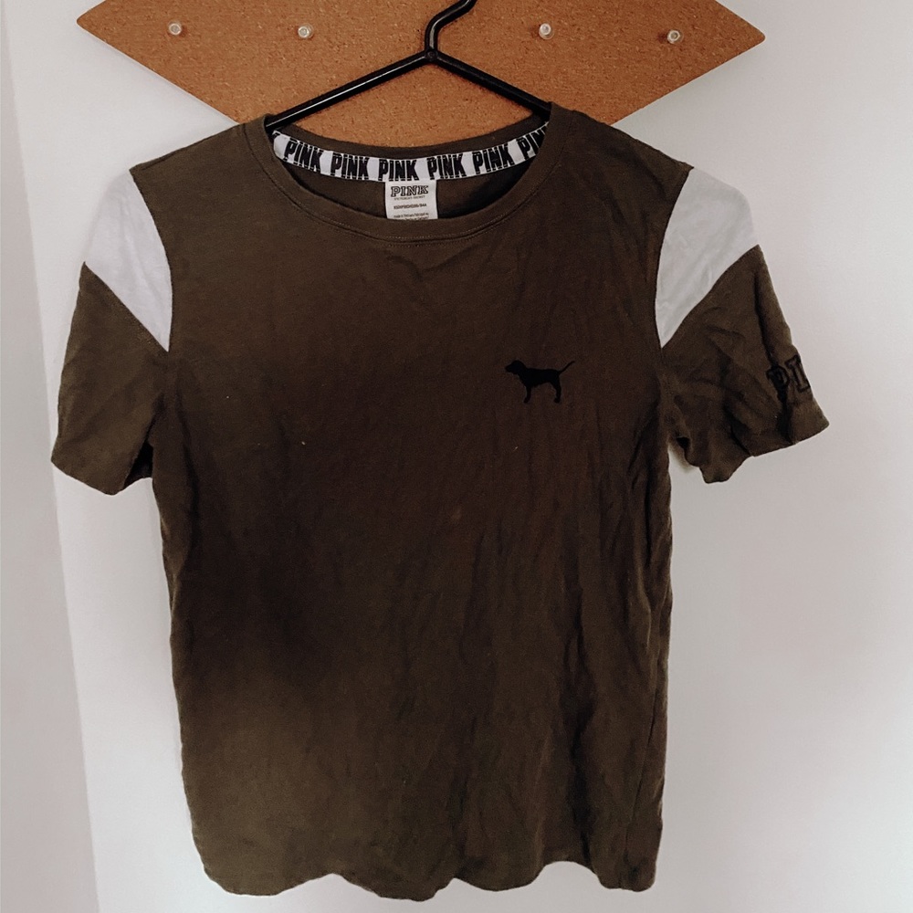 army green simple t-shirt by pink